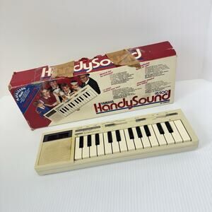 Vintage Yamaha HandySound HS-500 Mini Keyboard Works Movie TV Prop 1980s Retro